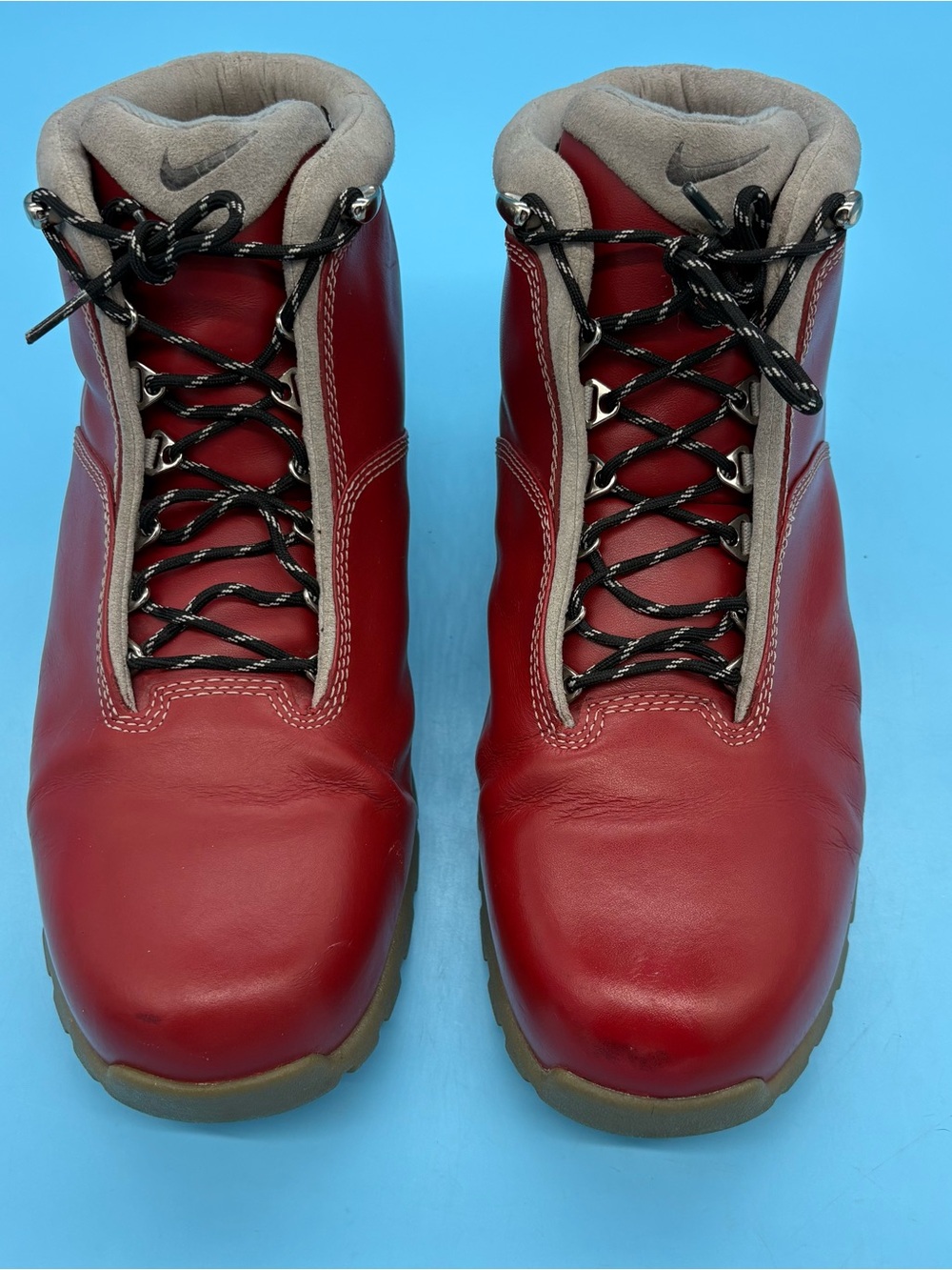 Vintage Women’s Nike Air Primo Leather Hiking Trail Boot Sport Size 12 Red/Cream